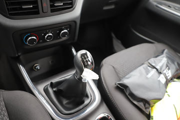 �� ��ʨ 2023�� ����ʨ 150���� 2L 5/6�����ͼƬ