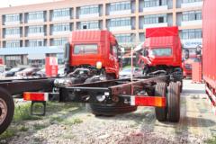 东风新疆 畅行X3 240马力 4X2 9.8米厢式载货车(DFV5183XXYGP6D2)