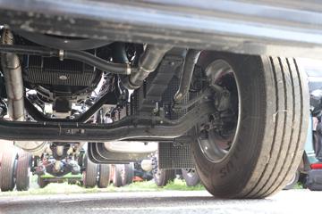 �����½� ����X3 240���� 4X2 9.8����ʽ�ػ���(DFV5183XXYGP6D2)ͼƬ