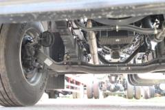 东风新疆 畅行X3 240马力 4X2 9.8米厢式载货车(DFV5183XXYGP6D2)