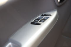 福田 奥铃速运 130马力 4.14米单排厢式轻卡(BJ5045XXY-FG)