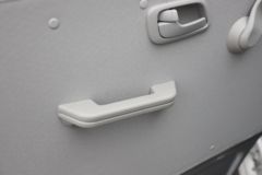 金杯 小海狮X30 2024款 冠军型 110马力 1.5L汽油 5/6/7座微面