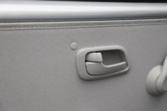 金杯 小海狮X30 2024款 冠军型 110马力 1.5L汽油 5/6/7座微面