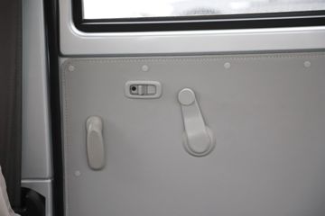 �� С��ʨX30 2024�� �ھ��� 110���� 1.5L���� 5/6/7��΢��ͼƬ