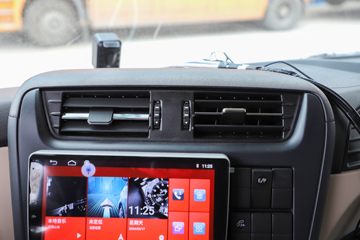 �������ó� ���KR PLUS ��ҫ�� 290���� 4X2 8.3����ʽ�ػ���(DFH5180XXYE8)ͼƬ