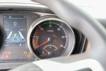 �������ó� ���KR PLUS ��ҫ�� 290���� 4X2 8.3����ʽ�ػ���(DFH5180XXYE8)ͼƬ