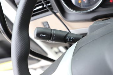 �������ó� ���KR PLUS ��ҫ�� 290���� 4X2 8.3����ʽ�ػ���(DFH5180XXYE8)ͼƬ