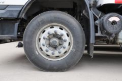 东风商用车 天锦KR PLUS 星耀版 290马力 4X2 8.3米厢式载货车(DFH5180XXYE8)