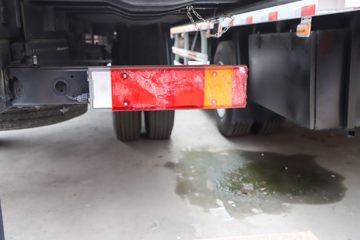 �������ó� ���KR PLUS ��ҫ�� 290���� 4X2 8.3����ʽ�ػ���(DFH5180XXYE8)ͼƬ