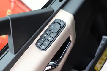 �������ó� ���KR PLUS ���ʰ� 290���� 4X2 8����ʽ�ػ���(DFH5180XXYE8)ͼƬ