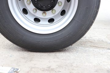 �������ó� ���KR PLUS ���ʰ� 290���� 4X2 8����ʽ�ػ���ͼƬ