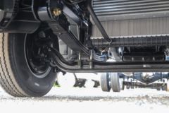 福田 奥铃新捷运 青春飞扬版 151马力 4.17米单排仓栅式轻卡(BJ5048CCY9JDA-AB1)