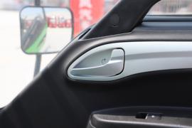 骏铃G&nbsp;自卸车驾驶室                                               图片