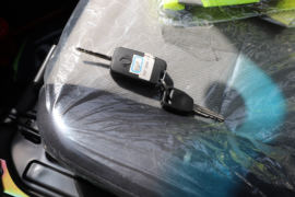 EV80 电动载货车内饰图片