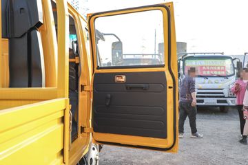 �������� ����J3 132���� 3.2��˫�������ῨͼƬ