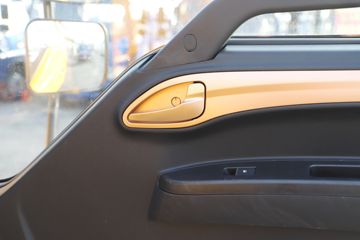 �������� ����J3 132���� 3.2��˫�������ῨͼƬ