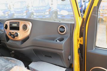 �������� ����J3 132���� 3.2��˫�������ῨͼƬ