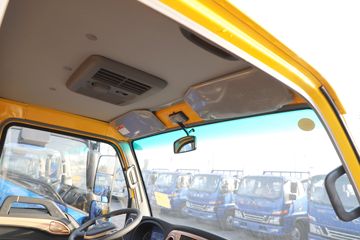 �������� ����J3 132���� 3.2��˫�������ῨͼƬ