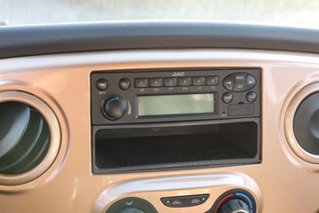 �������� ����J3 132���� 3.2��˫�������ῨͼƬ