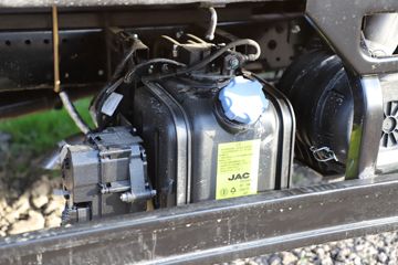 �������� ����J3 132���� 3.2��˫�������ῨͼƬ