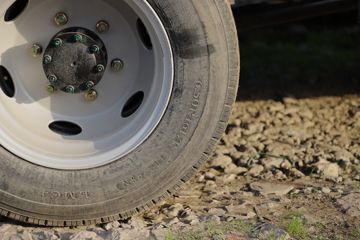 �������� ����J3 132���� 3.2��˫�������ῨͼƬ