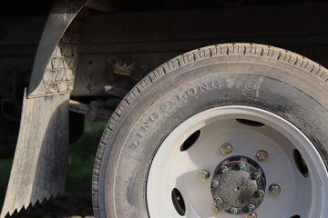 �������� ����J3 132���� 3.2��˫�������ῨͼƬ