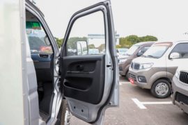 金卡S6&nbsp;载货车驾驶室                                               图片