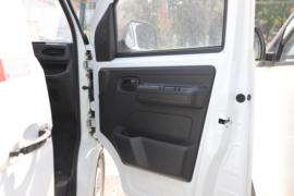 江豚&nbsp;电动封闭厢货驾驶室图片