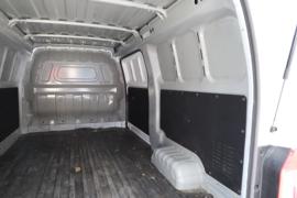 江豚&nbsp;电动封闭厢货货厢图片