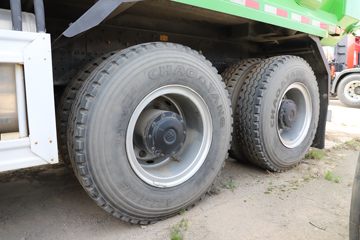 ���� ŷ������ 350���� 8X4 5.8����ж��(����)(��ʿ��10��)(BJ3316DPFHR-1A)ͼƬ