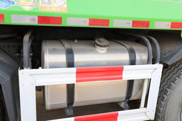 ���� ŷ������ 350���� 8X4 5.8����ж��(����)(��ʿ��10��)(BJ3316DPFHR-1A)ͼƬ