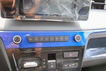 ����ɷ� ����EM27L 3.15T 2�� 5.265�״��綯��ʽ���䳵41.86kWhͼƬ