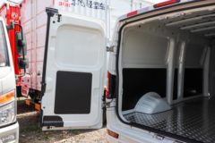 东风股份 御风EM27L 3.15T 2座 5.265米纯电动厢式运输车41.86kWh