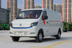 东风股份 御风EM27L 3.2T 2座 5.265米纯电动厢式运输车41.86kWh