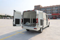 东风股份 御风EM27L 3.2T 2座 5.265米纯电动厢式运输车41.86kWh
