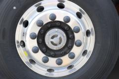 福田 欧曼GTL 质享版 北方款 440马力 6X4 AMT自动档危险品牵引车(带缓速器)(BJ4259Y6DHL-03)