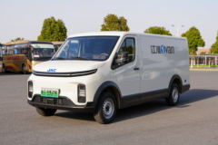 江淮 Van宝路 V8国轩领航版 2座 5.46米纯电动厢式运输车41.93kWh