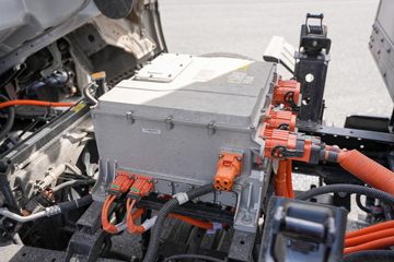  ˧EV5 4.5T 4.15׵Ŵ綯ʽῨ(HFC5042XXYEV10)81.14kWhͼƬ