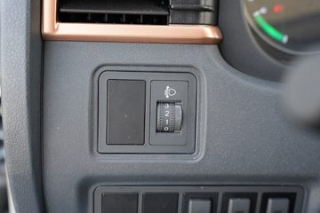 ���� ˧��EV5 4.5T 4.15�׵��Ŵ��綯��ʽ�Ῠ(HFC5042XXYEV10)81.14kWhͼƬ