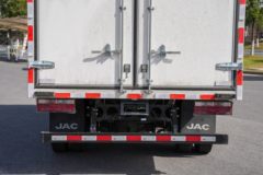 江淮 帅铃EV5 4.5T 4.15米单排纯电动厢式轻卡(HFC5042XXYEV10)81.14kWh