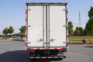 ���� ˧��EV5 4.5T 4.15�׵��Ŵ��綯��ʽ�Ῠ81.14kWhͼƬ