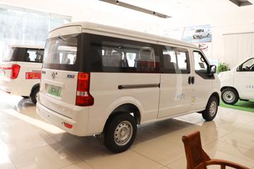 东风小康EC36&nbsp;电动封闭厢货外观图片