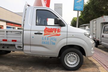 ����С�� ����ţ�� LV0 1.6L 122���� ���� 3.2�׵�������΢��ͼƬ