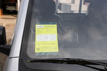 ����С�� ����ţ�� LV0 1.6L 122���� ���� 3.2�׵�������΢��ͼƬ