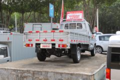 东风小康 创富牛卡 LV0 1.6L 122马力 汽油 3.2米单排栏板微卡 东风小康 创富牛卡 LV0 1.6L 122马力 汽油 3.2米单排栏板微卡