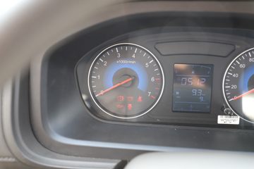 ����С�� ����ţ�� LV0 1.6L 122���� ���� 3.2�׵�������΢��ͼƬ