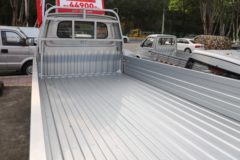 东风小康 创富牛卡 LV0 1.6L 122马力 汽油 3.2米单排栏板微卡 东风小康 创富牛卡 LV0 1.6L 122马力 汽油 3.2米单排栏板微卡