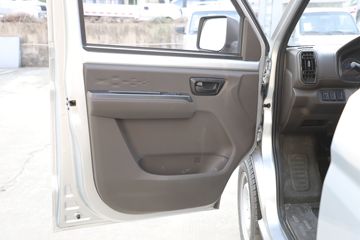 ����С�� ����ţ�� LV0 1.6L���� 122���� 3.07�׵�����ʽ΢��ͼƬ