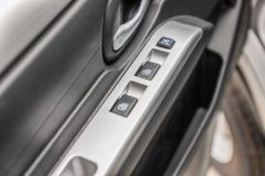 东风 EV80 3T 3.05米单排纯电动仓栅式轻卡(DFA5030CCYCBEV1)41.86kWh