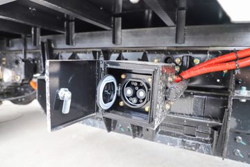 ���� EV80 3T 3.05�׵��Ŵ��綯��դʽ�Ῠ41.86kWhͼƬ